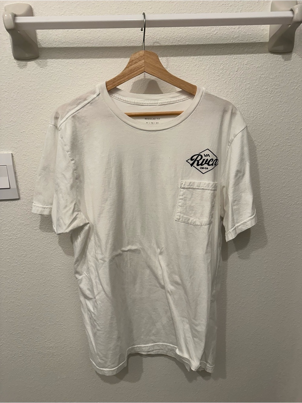 RVCA White Short-Sleeve Pocket Tee with Script Logo